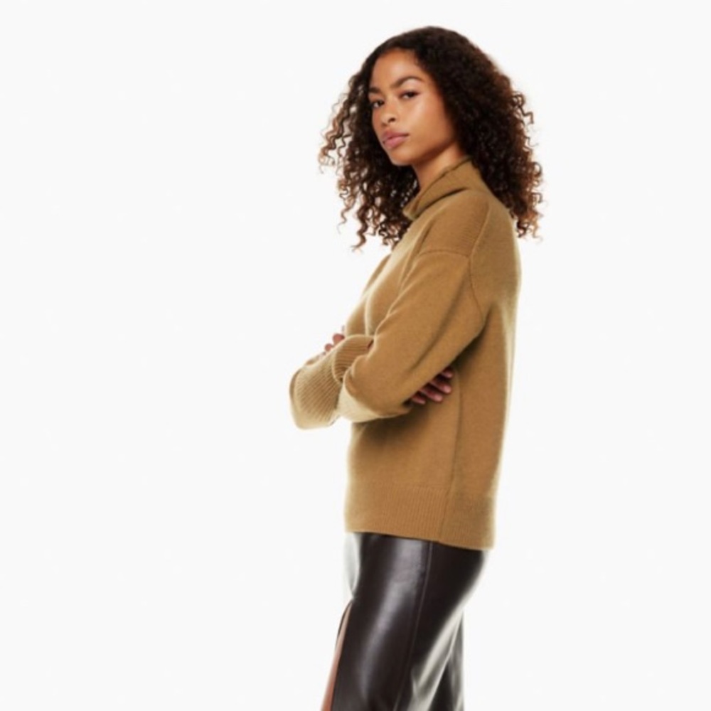 Wilfred Cyprie Luxe Cashmere Sweater